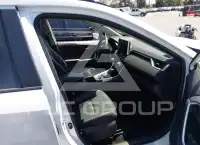 2024 Toyota RAV4 фото