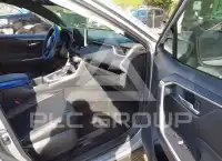 2024 Toyota RAV4 фото