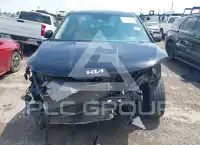 2024 KIA Carnival фото