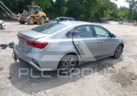 2024 KIA Forte photo
