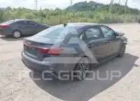 2024 KIA Forte фото