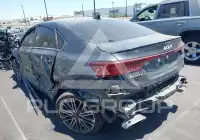 2024 KIA Forte фото