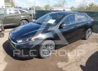 2024 KIA Forte фото