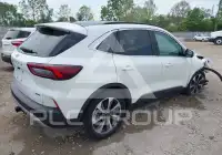 2024 Ford ESCAPE фото