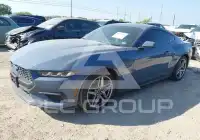 2024 Ford MUSTANG photo