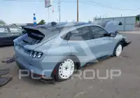 2024 Ford MUSTANG photo