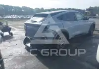 2024 Ford MUSTANG photo