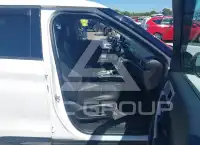 2024 Ford EXPLORER photo