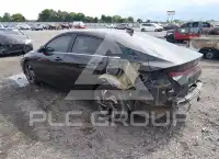 2024 Hyundai Elantra фото