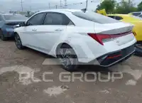 2024 Hyundai Elantra фото