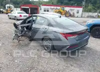 2024 Hyundai Elantra photo