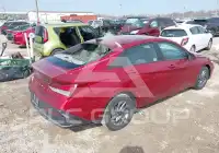 2024 Hyundai Elantra фото