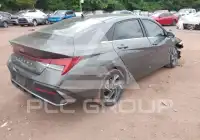 2024 Hyundai Elantra фото