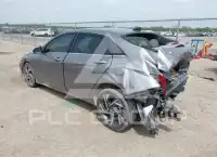 2024 Hyundai Elantra фото