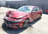 2024 Hyundai Elantra фото