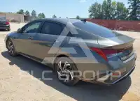 2024 Hyundai Elantra photo