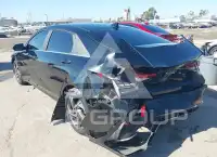 2024 Hyundai Elantra photo