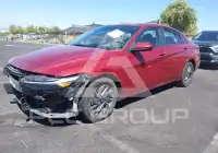 2024 Hyundai Elantra photo