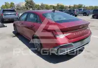 2024 Hyundai Elantra фото