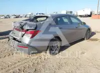 2024 Hyundai Elantra фото