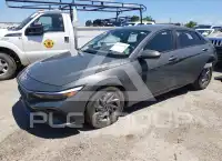 2024 Hyundai Elantra фото