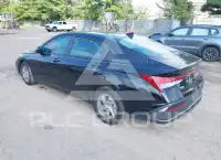 2024 Hyundai Elantra фото