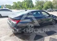 2024 Hyundai Elantra фото