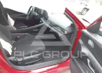 2024 Hyundai Elantra photo