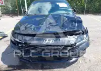 2024 Hyundai Elantra фото