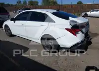 2024 Hyundai Elantra фото