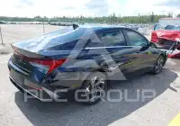 2024 Hyundai Elantra фото