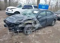 2024 Hyundai Elantra фото