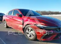 2024 Hyundai Elantra фото