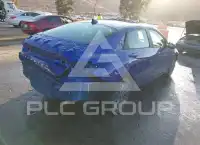 2024 Hyundai Elantra фото