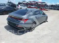 2024 Hyundai Elantra фото