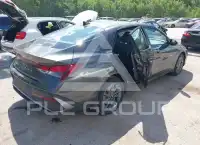 2024 Hyundai Elantra фото