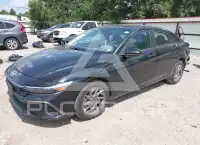 2024 Hyundai Elantra фото