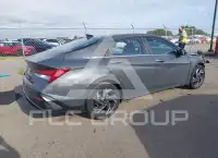 2024 Hyundai Elantra фото