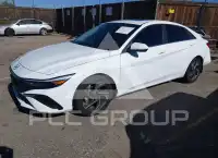 2024 Hyundai Elantra фото
