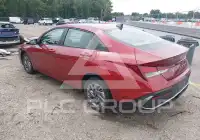 2024 Hyundai Elantra фото