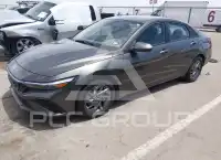 2024 Hyundai Elantra фото