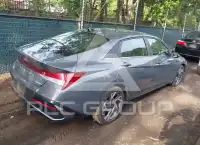 2024 Hyundai Elantra фото