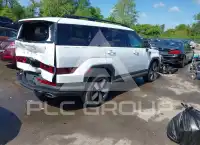 2024 Hyundai Santa Fe photo