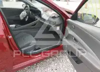2024 Hyundai Elantra фото