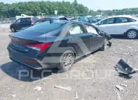 2024 Hyundai Elantra photo