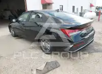 2024 Hyundai Elantra photo