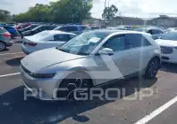 2024 Hyundai Ioniq photo