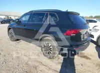 2024 Volkswagen Tiguan photo
