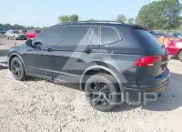 2024 Volkswagen Tiguan photo
