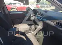 2024 Volkswagen Tiguan photo